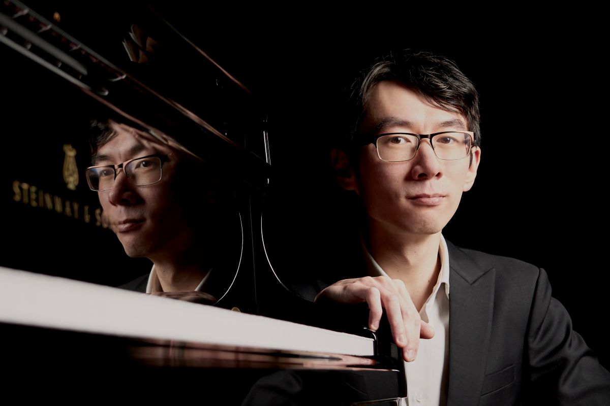 Portret van pianist Mengjie Han